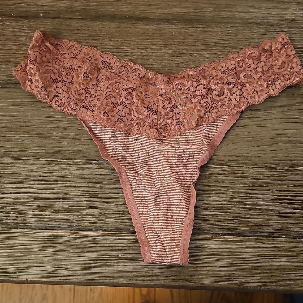 Soma Lace Trimmed Panties Pink/White Stripe